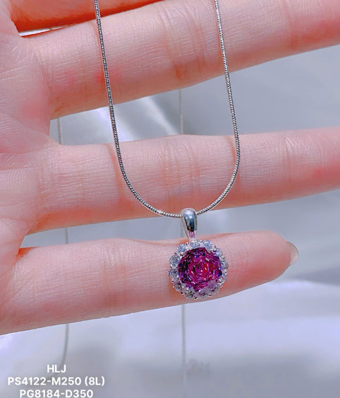 FAMILY DAY - GIVING LOVE WITH DELICATE GIFTS