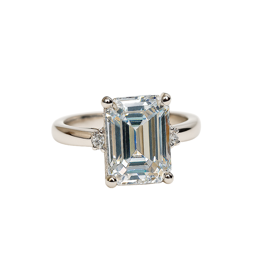 HLJR024 Aura EmeraldLuxe Ring - Platinum Statement Gift