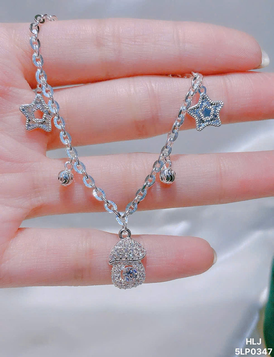HLJB001 Nova BlossomLuxe Bracelet – Platinum Statement Gift