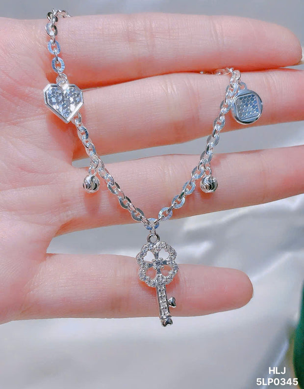 HLJB001 Nova BlossomLuxe Bracelet – Platinum Statement Gift