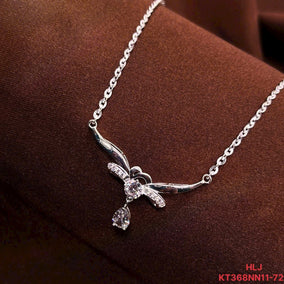 Swan Kiss CZ Pendant – Graceful Sparkle in Motion