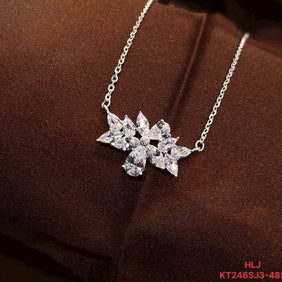 Petal Glow CZ Necklace – Blooming Shine
