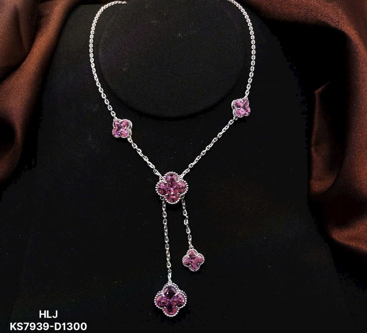 HLJN018 Lumia CloverCascade Necklace – Platinum Statement Gift