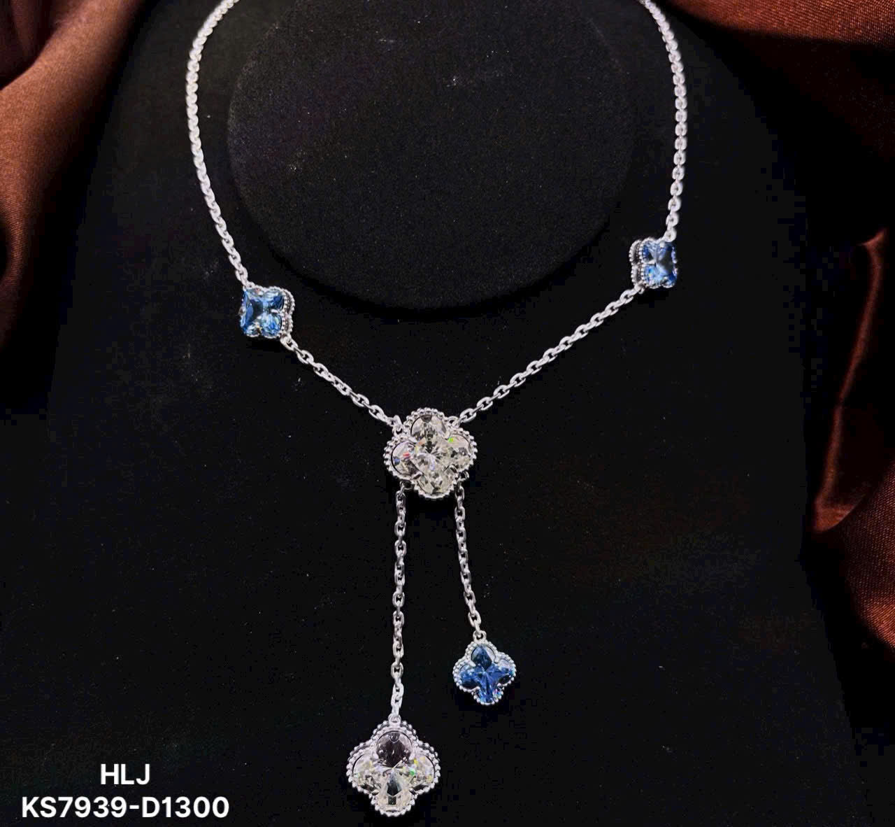 HLJN018 Lumia CloverCascade Necklace – Platinum Statement Gift