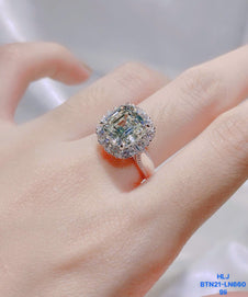 4CT Diamond Ring