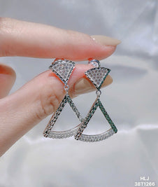0,7CT Diamond Earrings