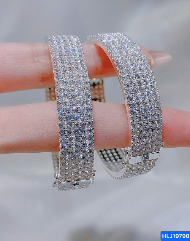 7,4CT Diamond Bracelet