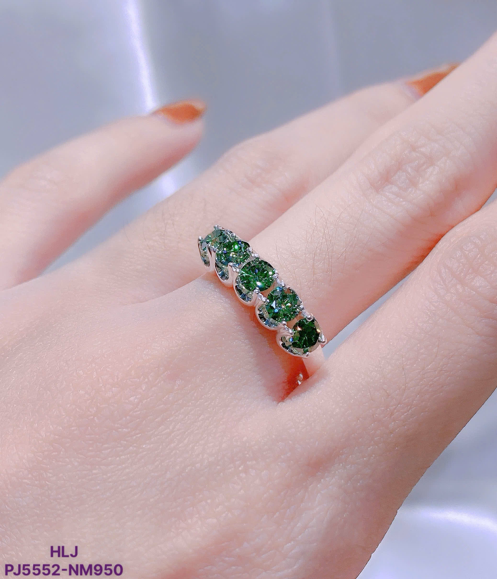 HLJR19 Aura BaguetteLuxe Ring – Platinum Anniversary Gift