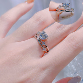 HLJR19 Aura BaguetteLuxe Ring – Platinum Anniversary Gift