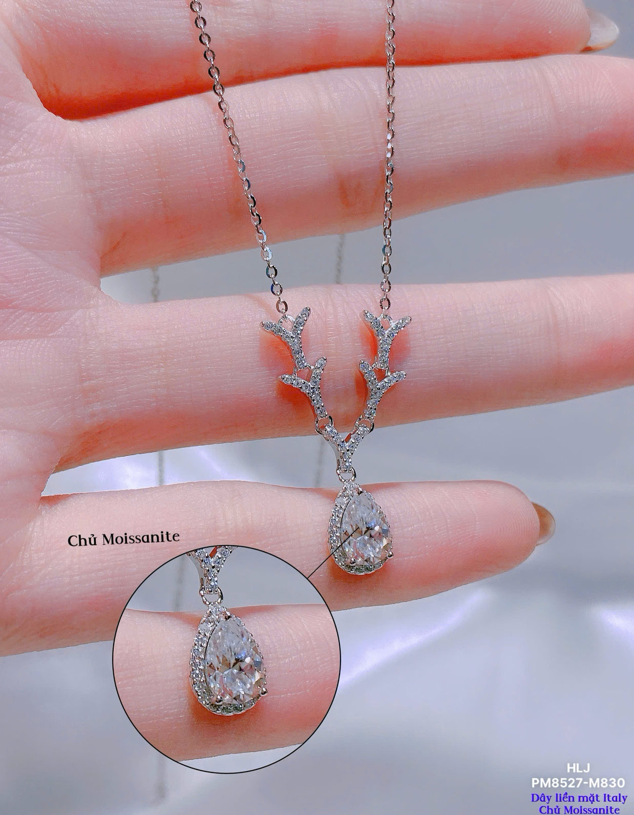 SwanGrace Moissanite Pendant – Elegant Curve, Eternal Shine