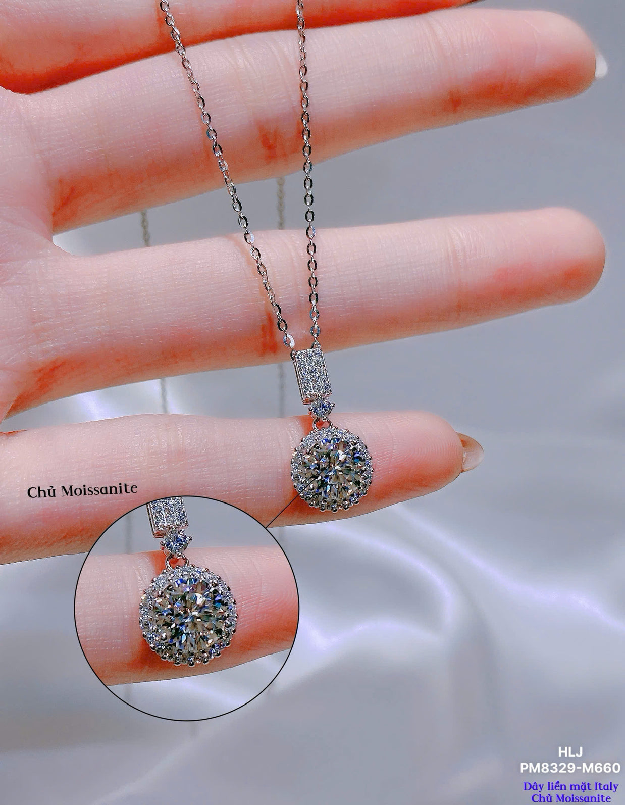 PetalGlow Moissanite Pendant – Minimal Bloom, Maximum Sparkle
