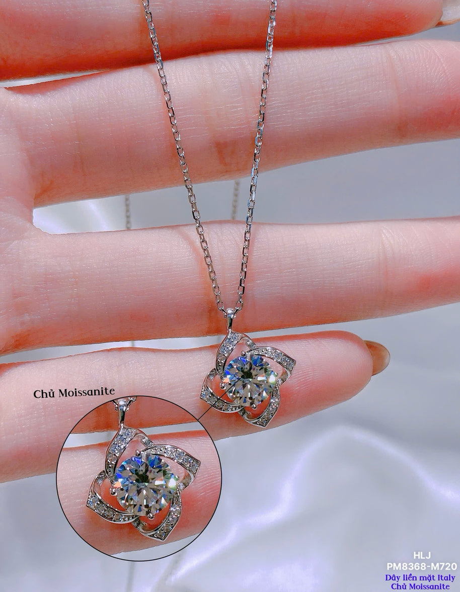 3,5CT Diamond Necklace