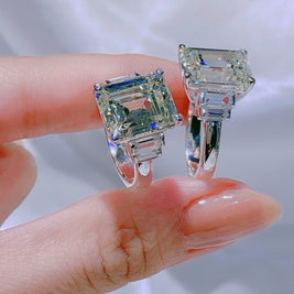 Emerald Muse CZ Ring Statement Gift