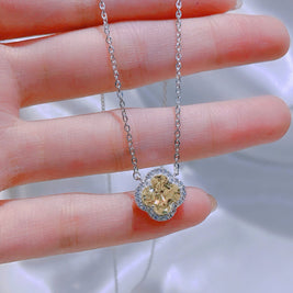 Emerald Clover CZ Pendant – Petite Brilliance