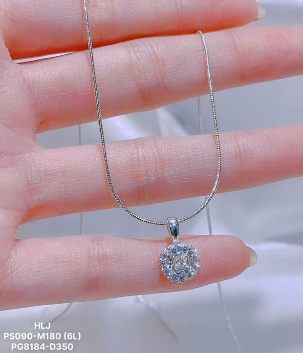 Aurora Whirl Pendant – Halo Radiance, Effortless Luxury