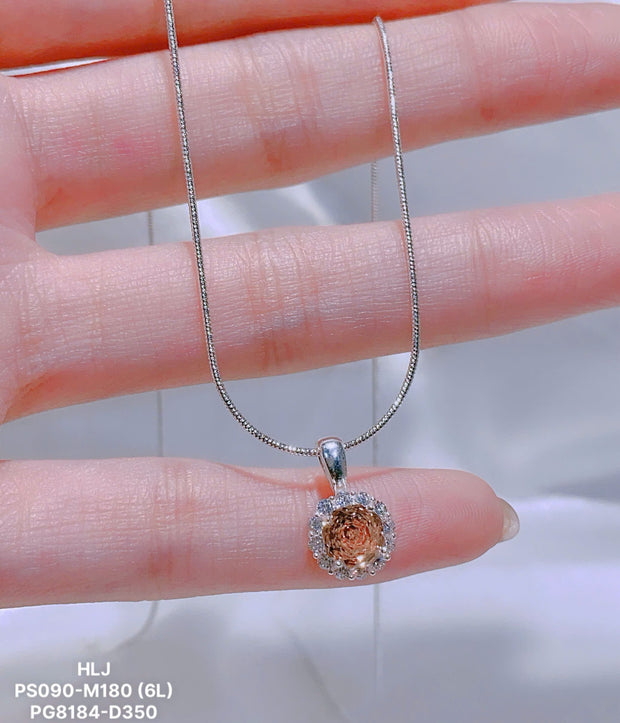 Aurora Whirl Pendant – Halo Radiance, Effortless Luxury