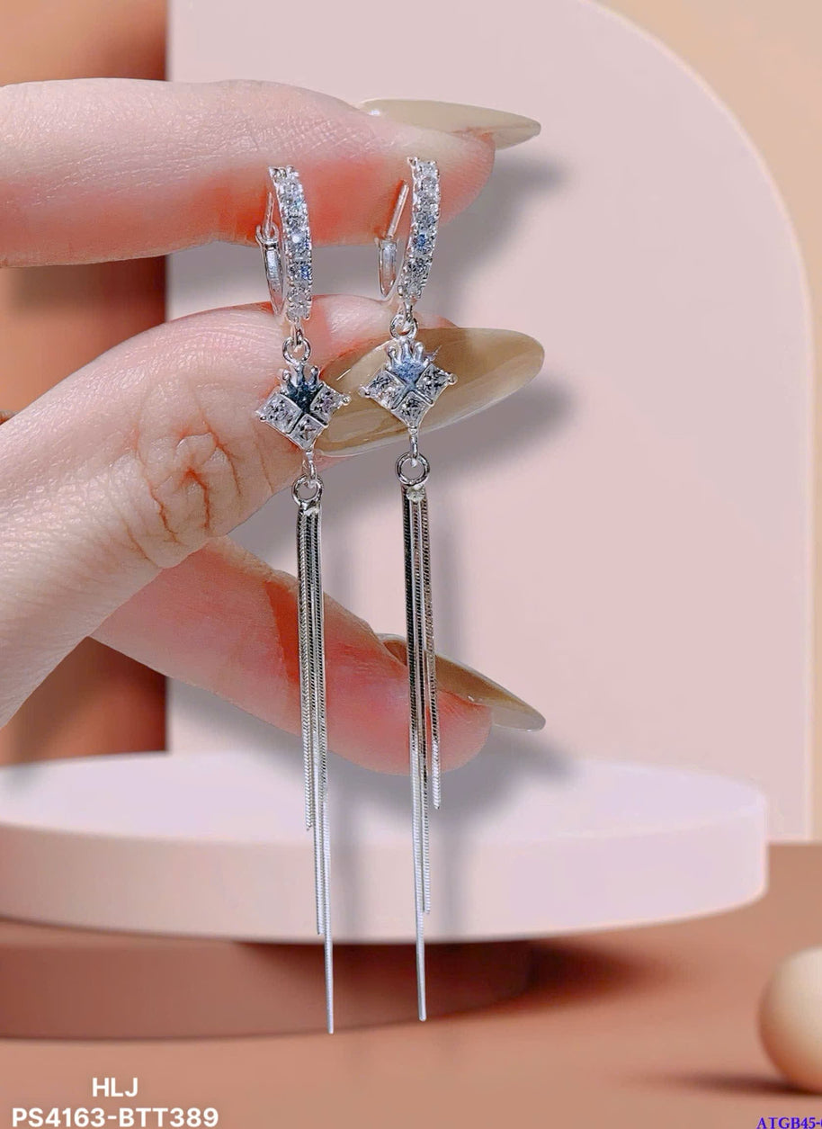LumiaDrop Moissanite Earrings – Modern Minimalist Sparkle
