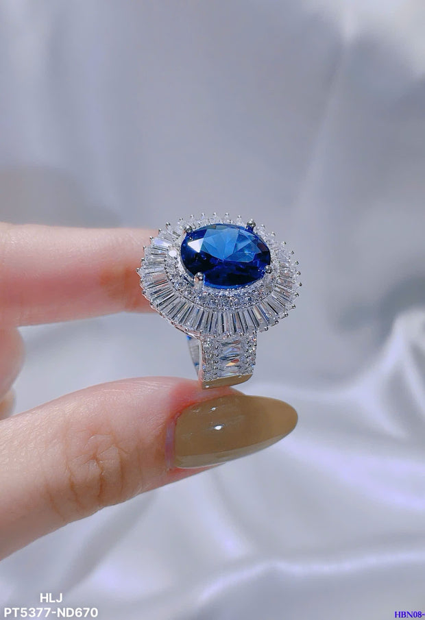CrownLuxe Halo Ring – 4.45CT Brilliance