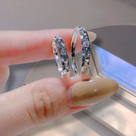 GeoGleam Pyramid Couple Rings – Modern Platinum Duo
